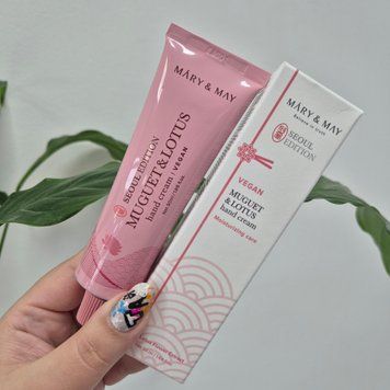 Увлажняющий крем для рук с ароматом ландыша и лотоса Mary&May Muguet & Lotus Hand Cream 12677 фото