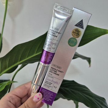Ліфтинг-крем для шкіри навколо очей з вібро-наконечником VT Reedle Shot Lifting Eye Cream 13303 фото