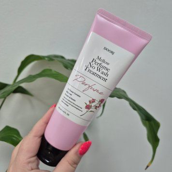 Парфюмированный несмываемый бальзам для волос Daeng Gi Meo Ri Doori Mellow Perfume No Wash Treatment 12468 фото