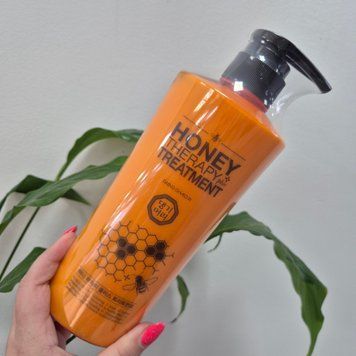 Обновленный кондиционер для волос &laquo;Медовая терапия&raquo; Daeng Gi Meo Ri Professional Honey Therapy Plus Treatment 12471 фото