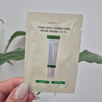 Осветляющая сыворотка с ниацинамидом 5% Axis-Y Dark Spot Correcting Glow Serum 12023/1 фото