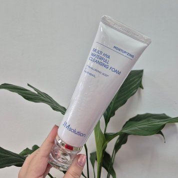 Увлажняющая пенка для умывания с гиалуроновой кислотой JMsolution Multi Hya Waterfull Cleansing Foam 13136 фото