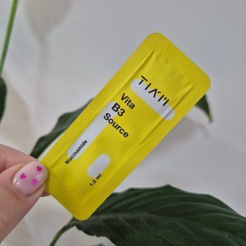 Освітлююча сироватка з ніацинамідом і арбутином TIAM Vita B3 Source 13096/1 фото