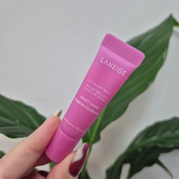 Бальзам-блеск для губ с ароматом конфеты Laneige Lip Glowy Balm #Sweet Candy 12978 фото