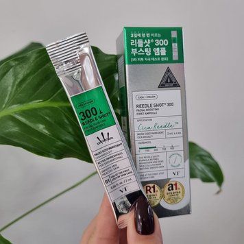 Сыворотка-бустер с микроиглами и центеллой VT Reedle Shot 300 Facial Boosting First Ampoule 12126 фото