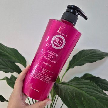 Аргановий кондиціонер для волосся з шовком Daeng Gi Meo Ri Argan Silk Conditioner 13381 фото