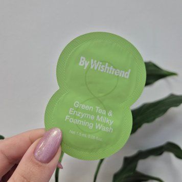 Пенка для умывания с зеленым чаем и энзимами By Wishtrend Green Tea & Enzyme Milky Foaming Wash 12563/1 фото