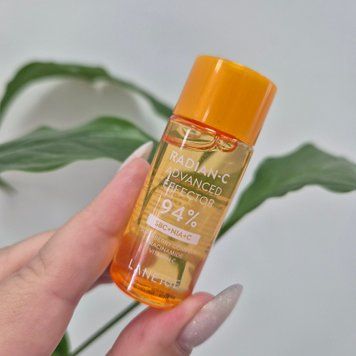 Осветляющая эссенция с экстрактами ягод Laneige Radian-C Advanced Effector 12591 фото