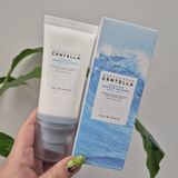 Зволожуюча сонцезахисна сироватка SKIN1004 Madagascar Centella Hyalu-Cica Water-Fit Sun Serum SPF50+ PA++++ 12358 фото