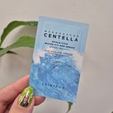 Увлажняющая солнцезащитная сыворотка SKIN1004 Madagascar Centella Hyalu-Cica Water-Fit Sun Serum SPF50+ PA++++ 12358/1 фото
