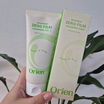 Пінка для вмивання з полином і кислотами Orien Mugwort Zero Film Cleansing Foam 13375 фото