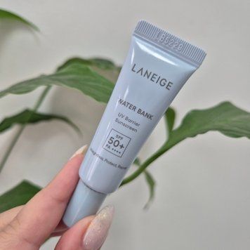 Сонцезахисний крем з блакитною гіалуроновою кислотою Laneige Water Bank UV Barrier Sunscreen SPF50+ PA++++ 12552 фото
